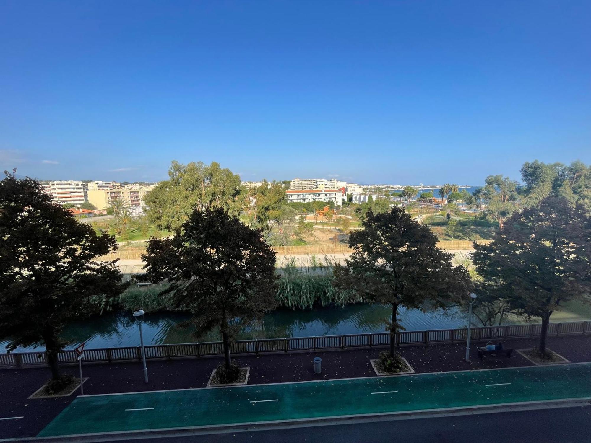 Vue Sur Mer - Magnifique Appartement Tout Confort - Terrasse Et Parking Prive 케인즈수르메르 외부 사진